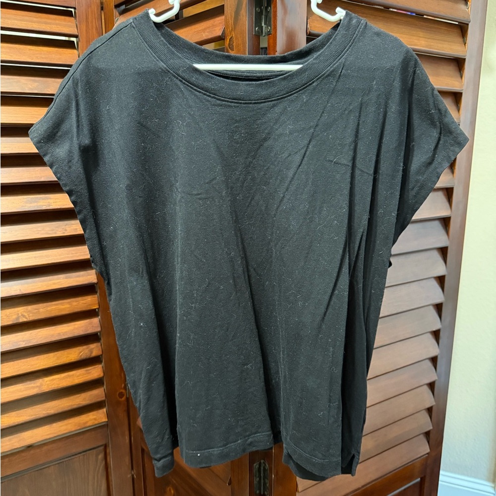 Black Women's Tee